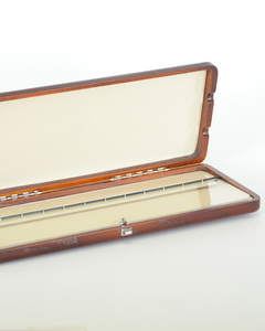 em. Blattetui für 12 Blätter